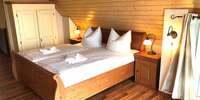 Schlafzimmer (1)