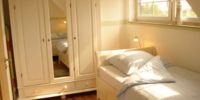 Schlafzimmer (2) - 1. OG
