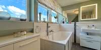 Separates Badezimmer 1. Obergeschoss