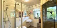 Badezimmer Erdgeschoss