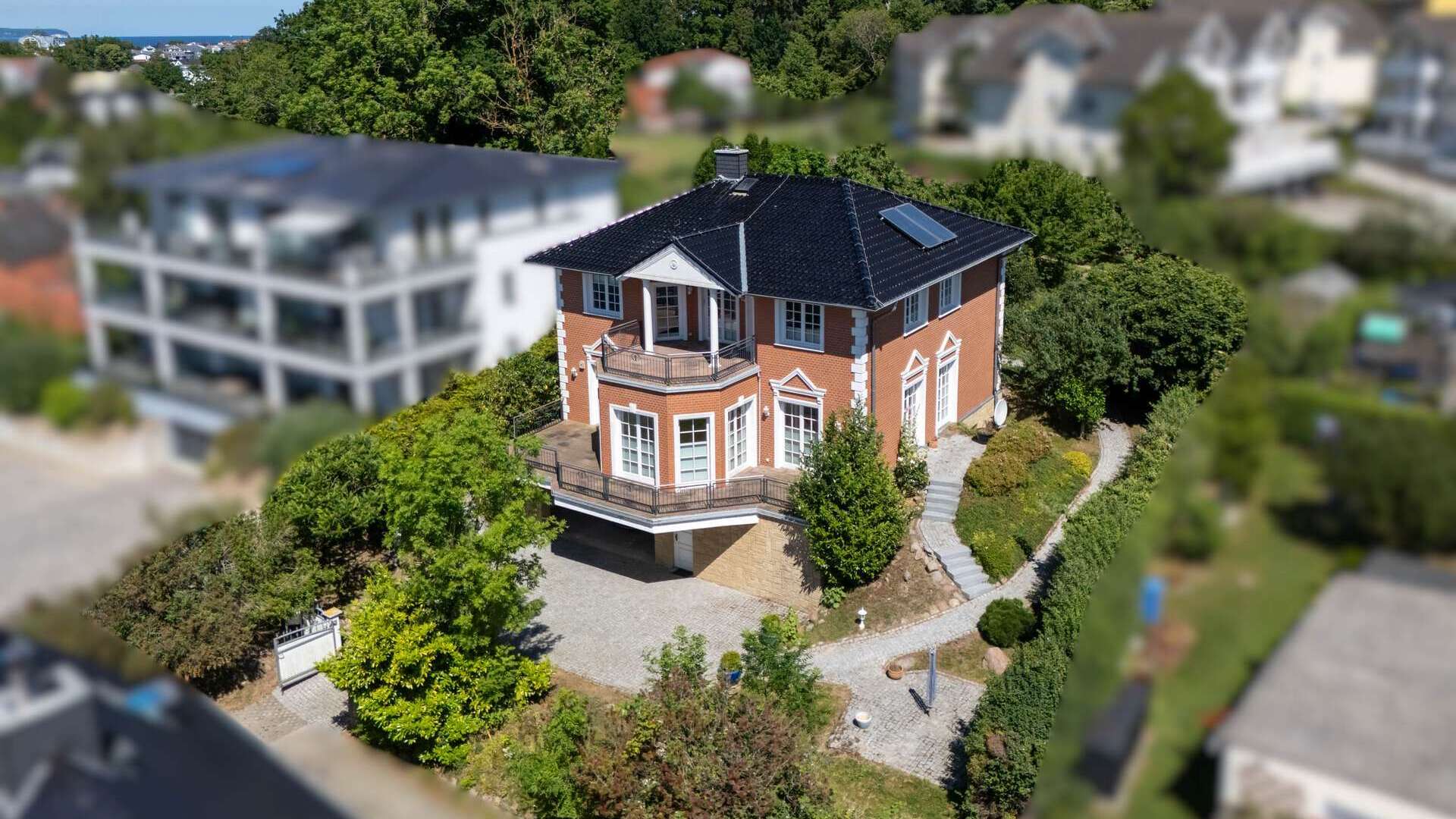 Klassisch-luxuriöse Stadtvilla