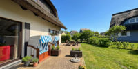 Terrasse mit Strandkorb