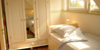 Schlafzimmer (2) - 1. OG